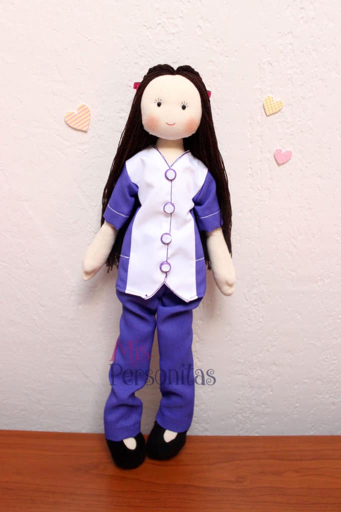 Muñeca de Tela Enfermera