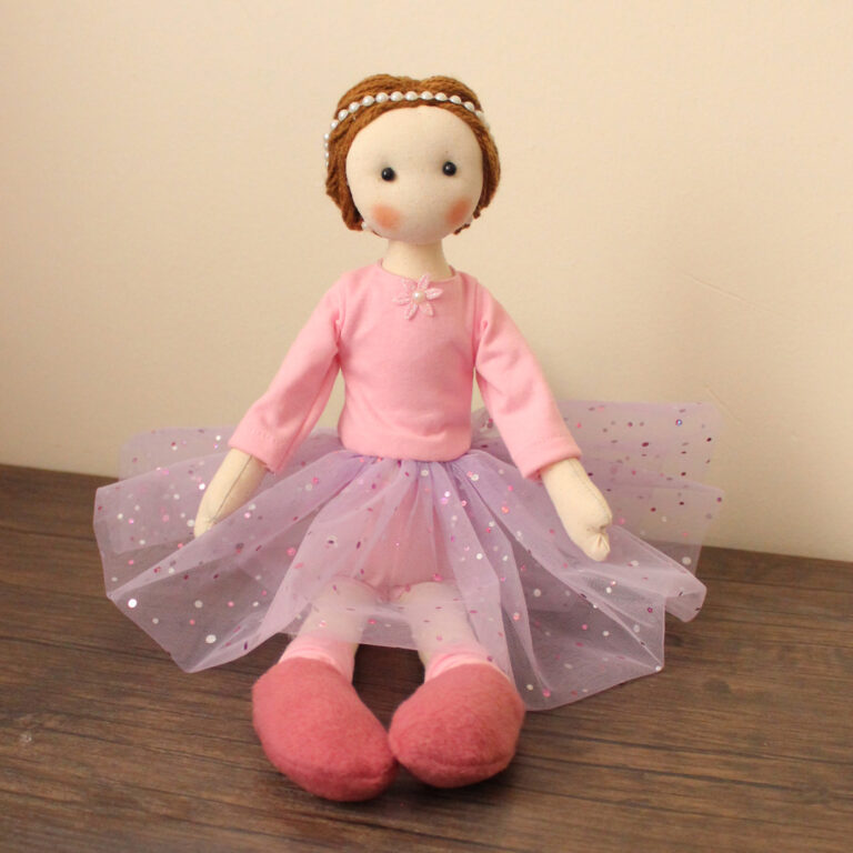 Muñeca de tela Bailarina