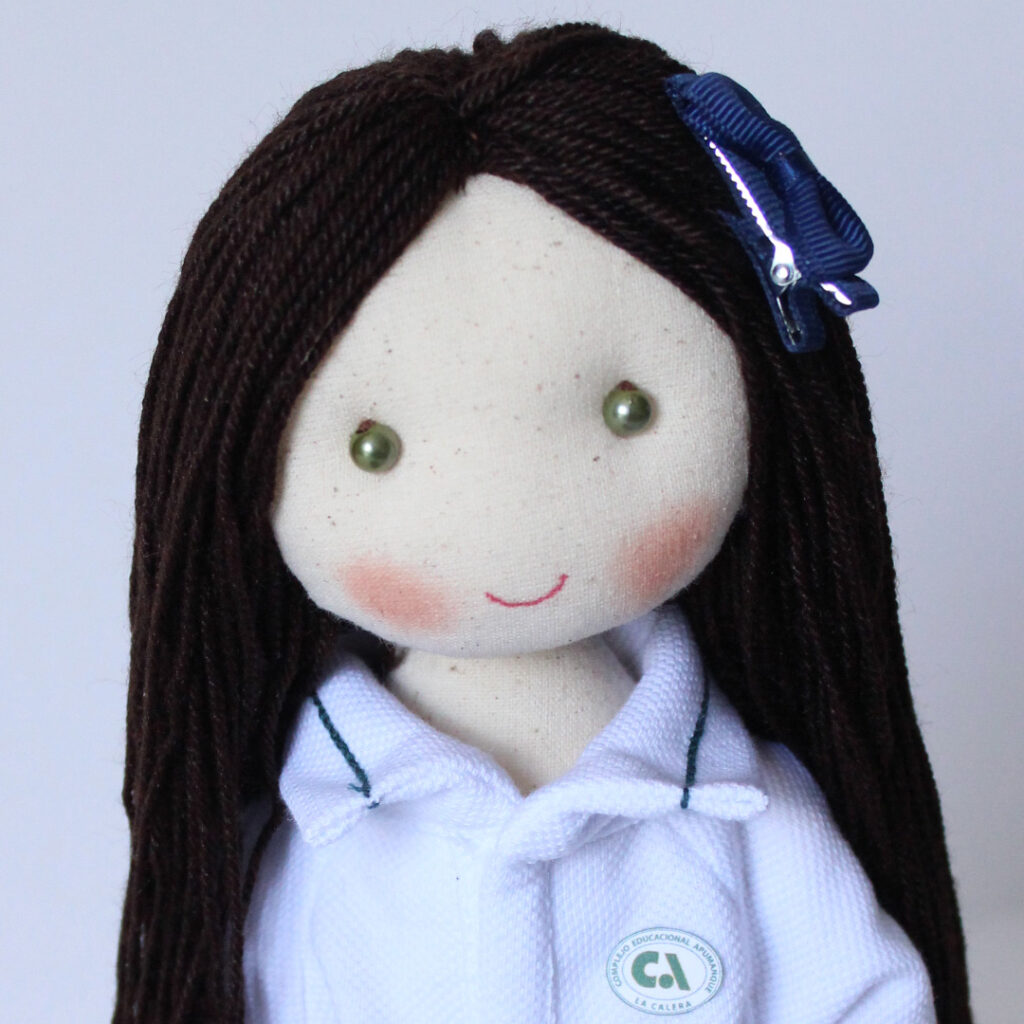 muñeca escolar