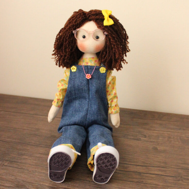 muñeca de tela