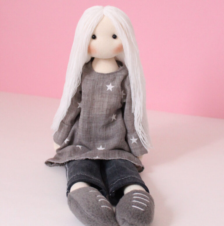 muñeca de tela