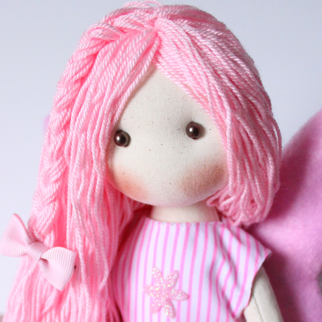 muñeca de tela