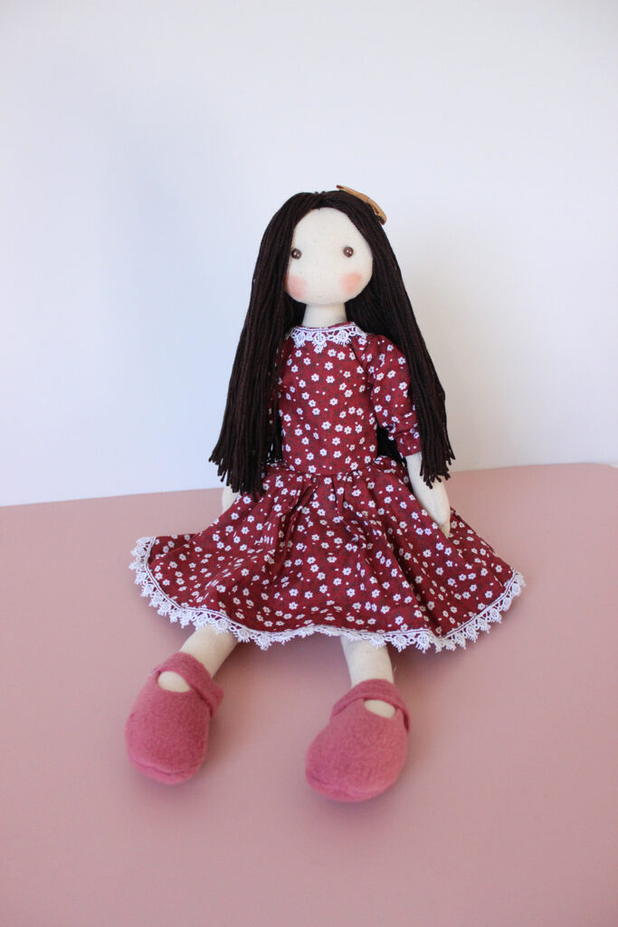 muñeca de tela